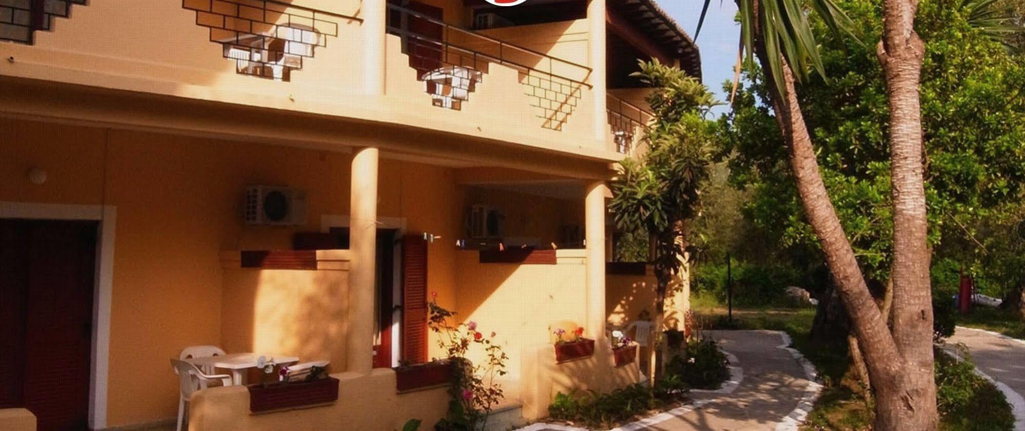 Wilde Rose Hotel Dassia  Exterior foto